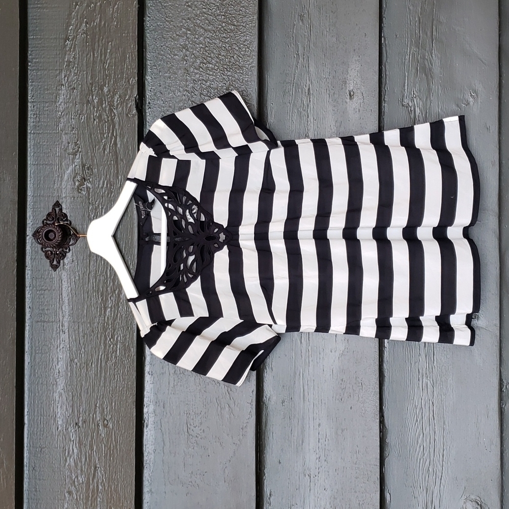 WHITE HOUSE BLACK MARKET Striped Open-Work Blouse sz XS NEW Women's Top - Picture 4 of 11